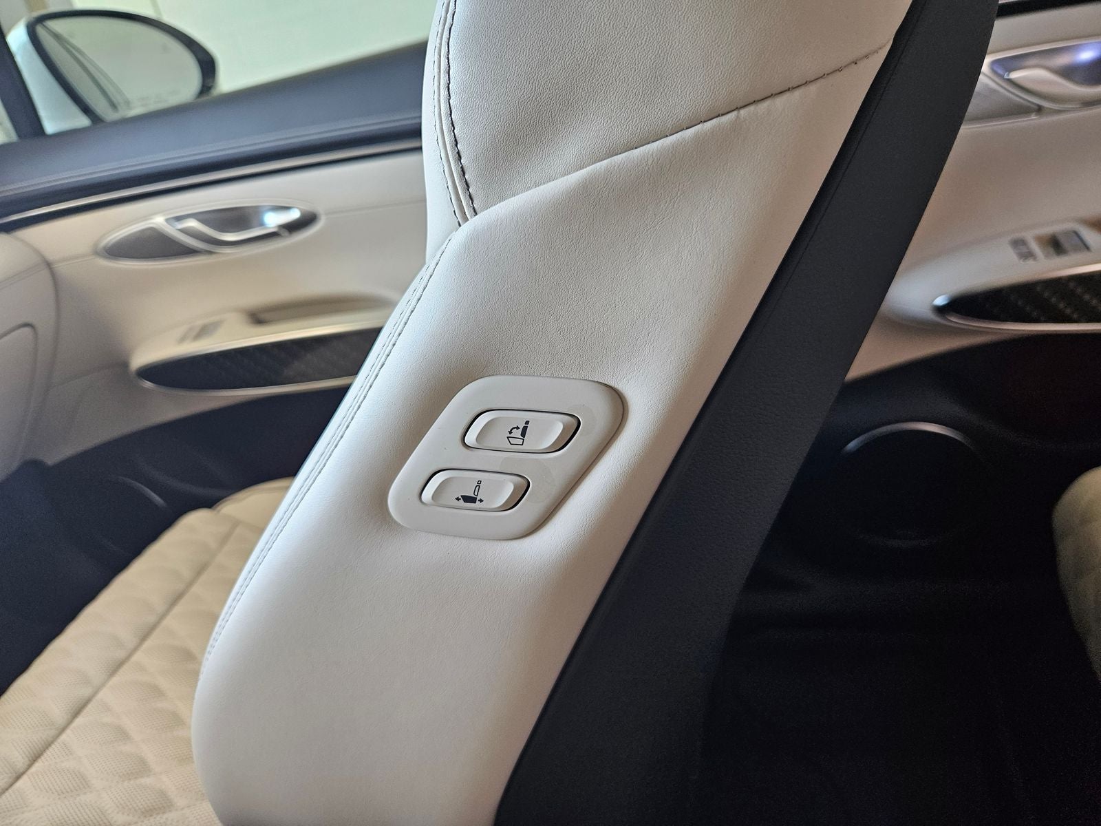 2025 Genesis GV70 3.5T Sport