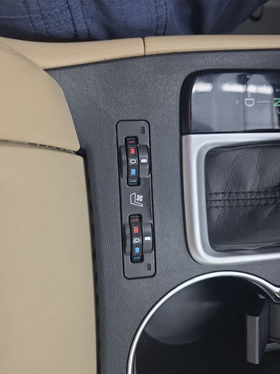 2016 Toyota Highlander Limited Platinum V6