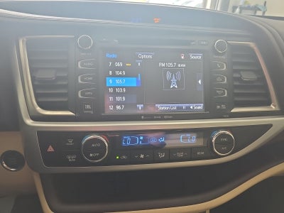 2016 Toyota Highlander Limited Platinum V6