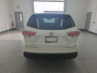 2016 Toyota Highlander Limited Platinum V6