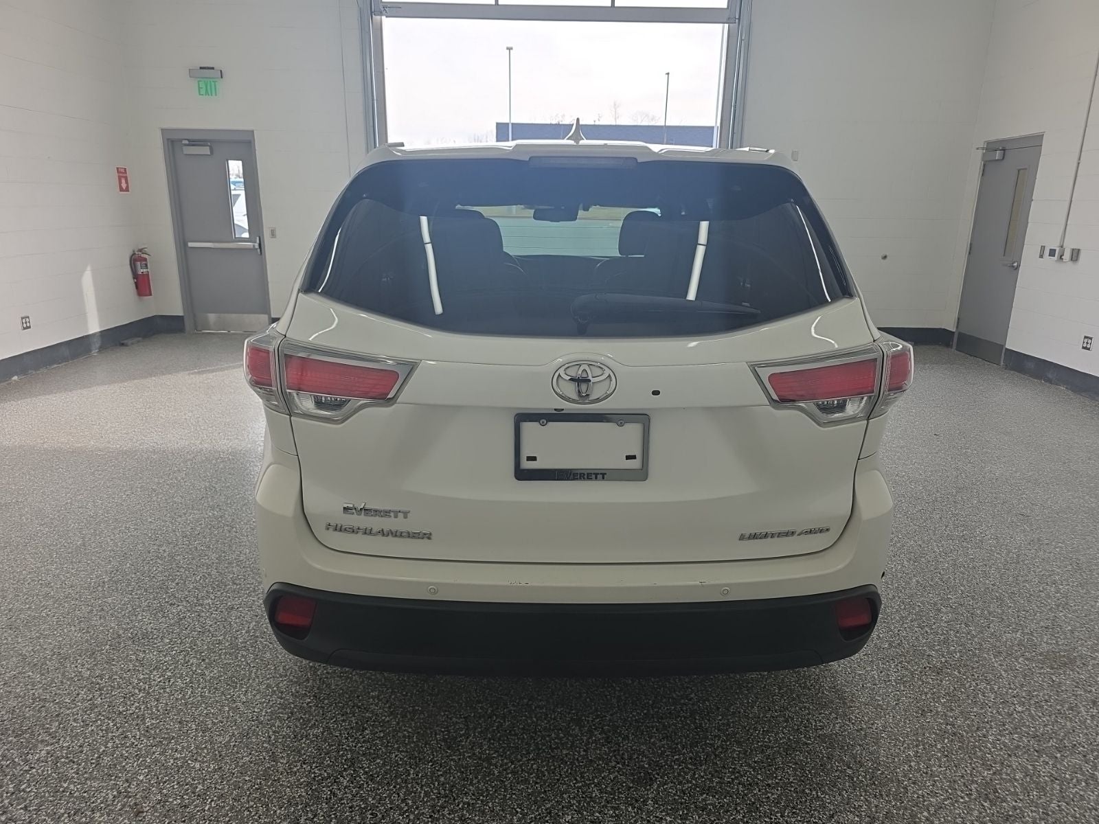 2016 Toyota Highlander Limited Platinum V6