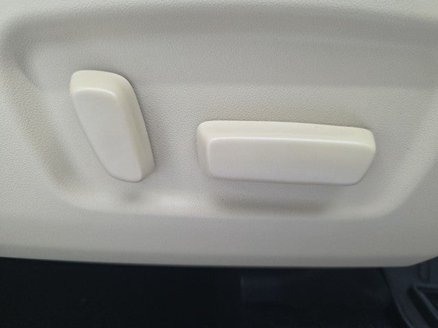 2016 Toyota Highlander Limited Platinum V6