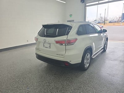2016 Toyota Highlander Limited Platinum V6