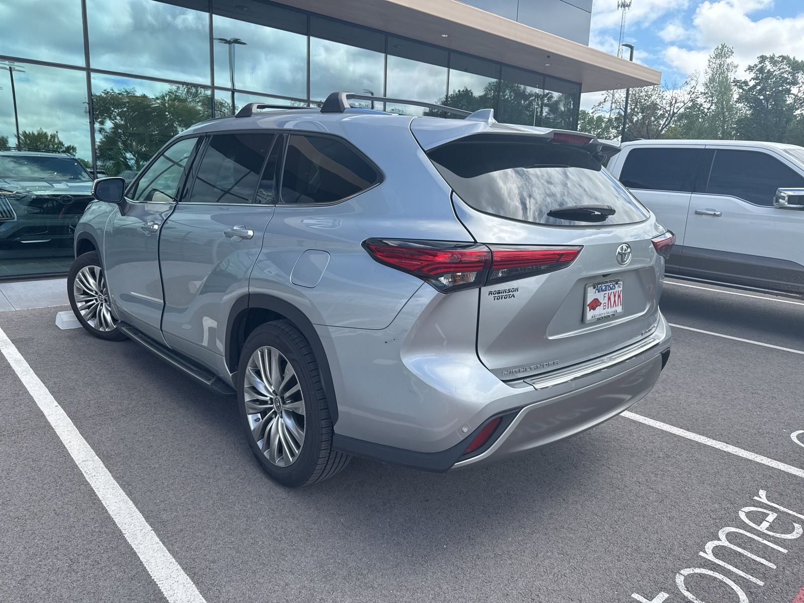 2022 Toyota Highlander Platinum