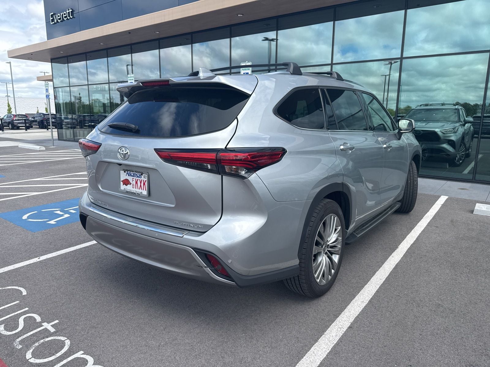 2022 Toyota Highlander Platinum