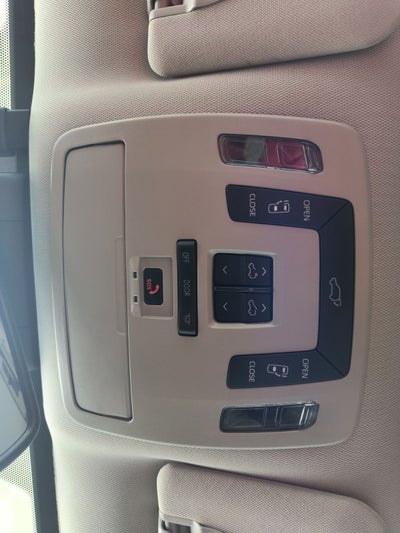 2024 Toyota Sienna XLE 8 Passenger
