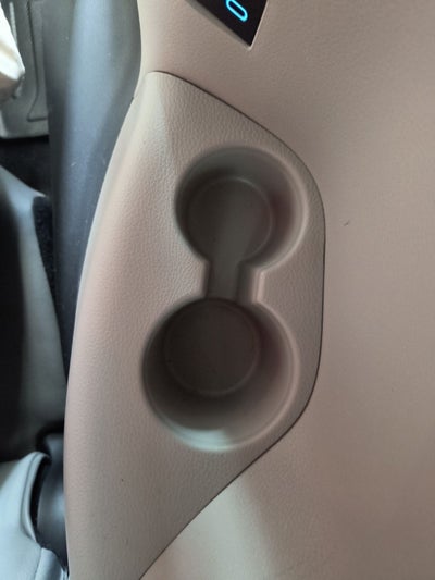 2024 Toyota Sienna XLE 8 Passenger