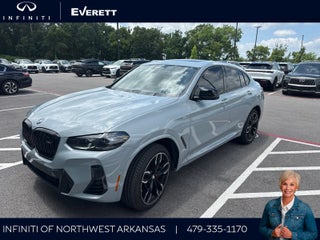 2025 BMW X4 M40i