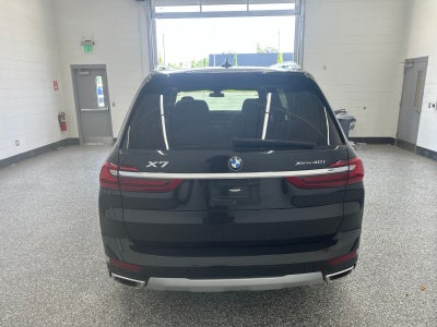 2022 BMW X7 xDrive40i
