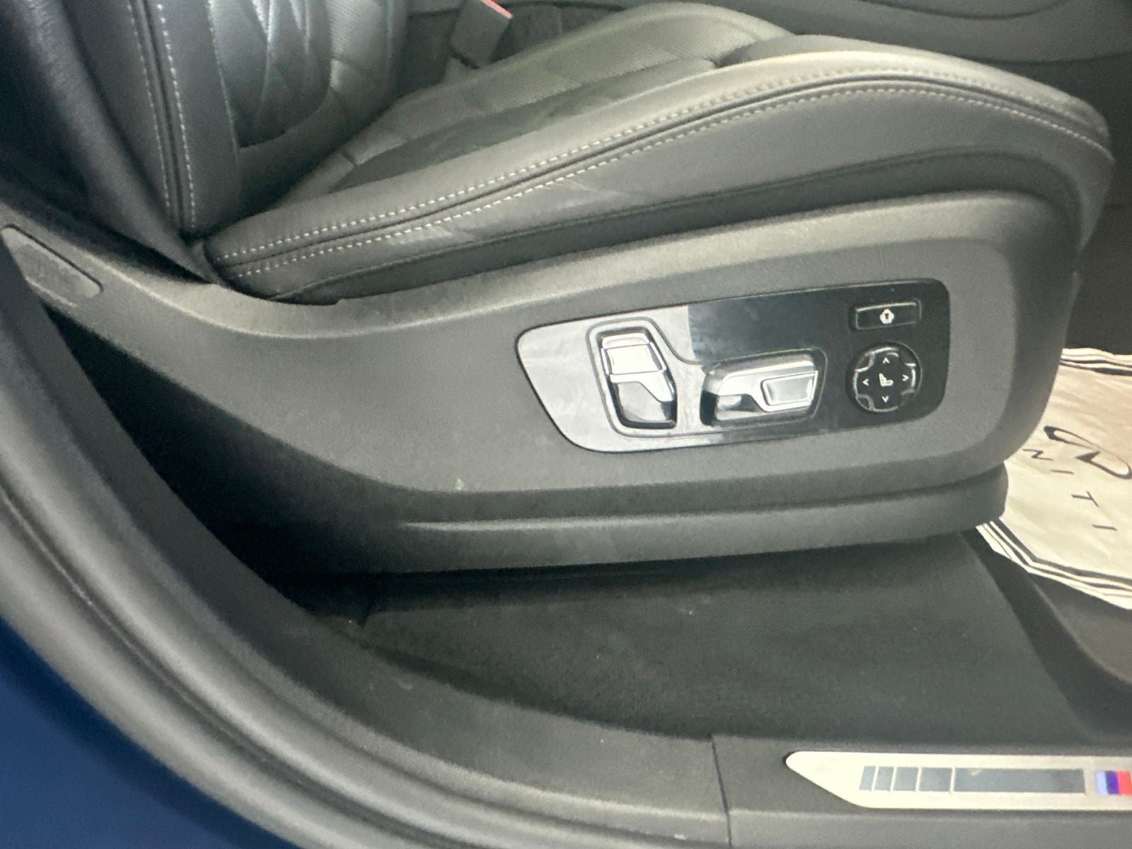2023 BMW X5 M50i