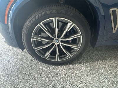 2023 BMW X5 M50i
