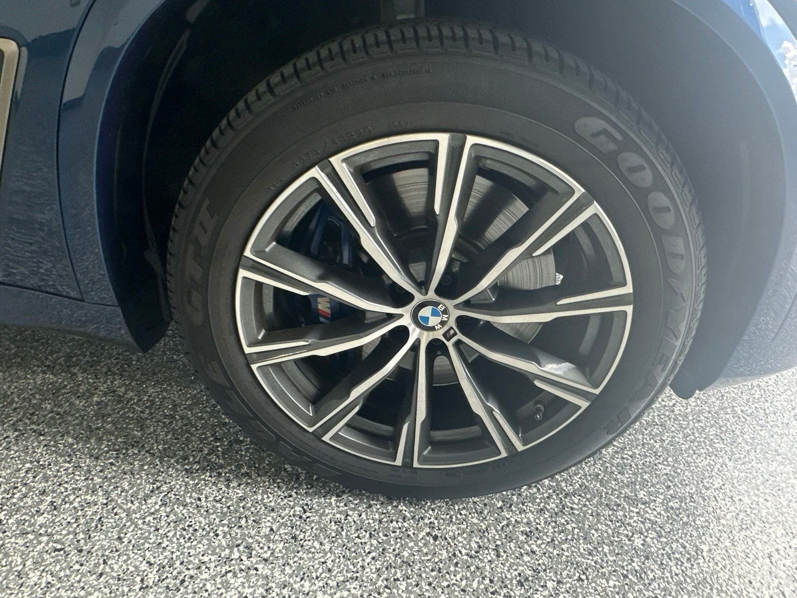 2023 BMW X5 M50i