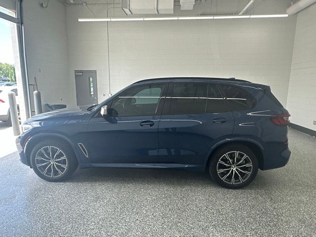 2023 BMW X5 M50i