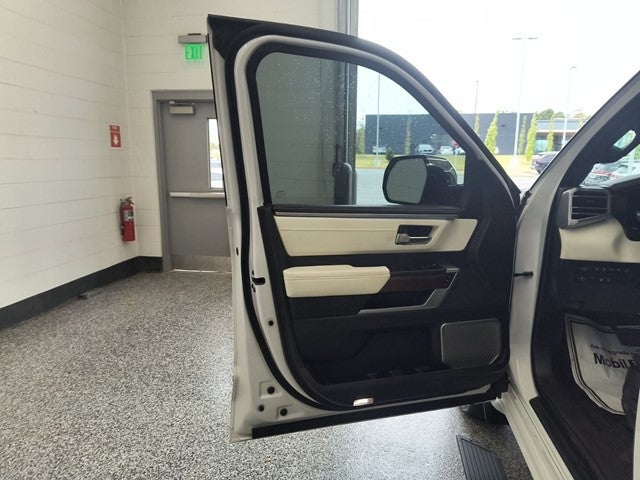 2024 Toyota Sequoia Capstone