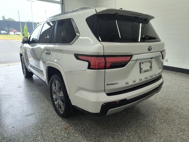 2024 Toyota Sequoia Capstone