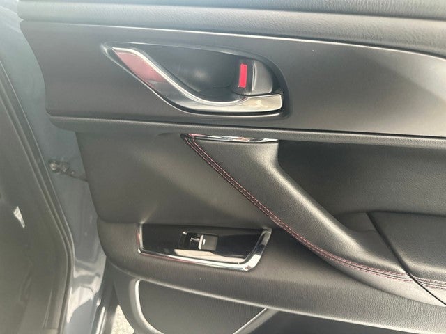 2023 Mazda Mazda CX-9 Carbon Edition