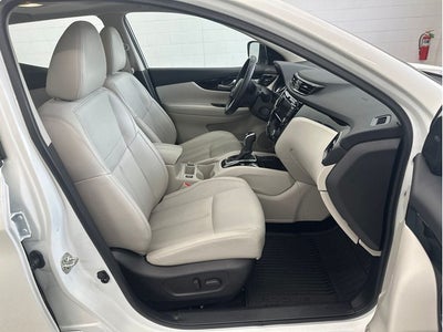 2022 Nissan Rogue Sport SL