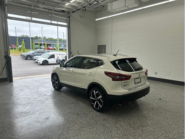 2022 Nissan Rogue Sport SL