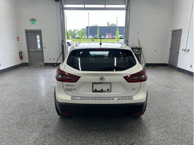 2022 Nissan Rogue Sport SL
