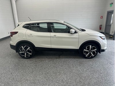 2022 Nissan Rogue Sport SL
