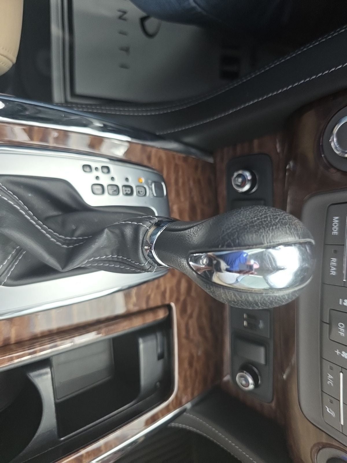 2019 Nissan Armada Platinum