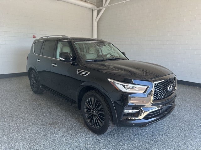 2023 INFINITI QX80 Premium Select