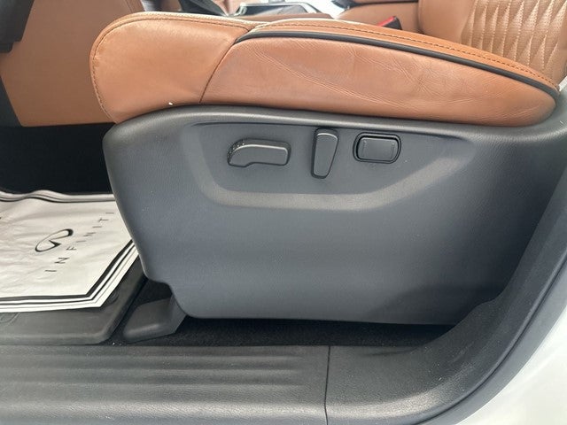 2023 INFINITI QX80 Sensory
