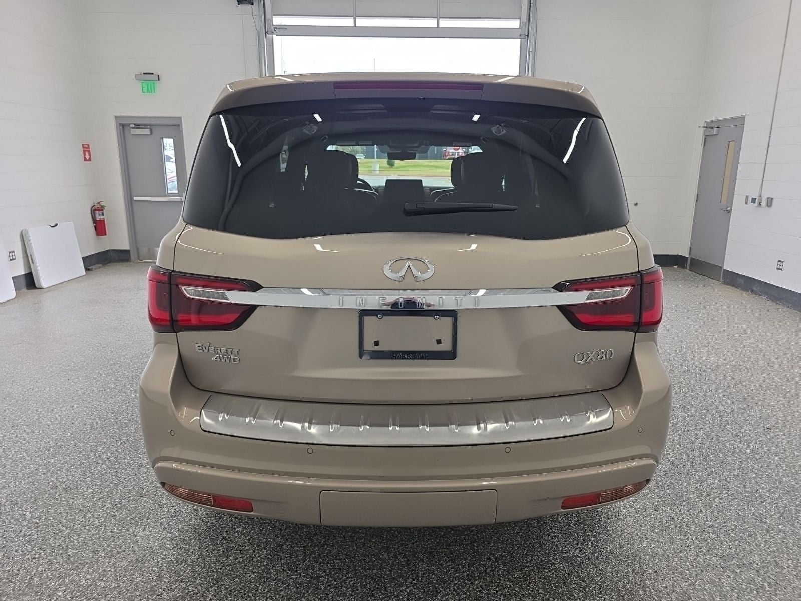 2024 INFINITI QX80 Sensory