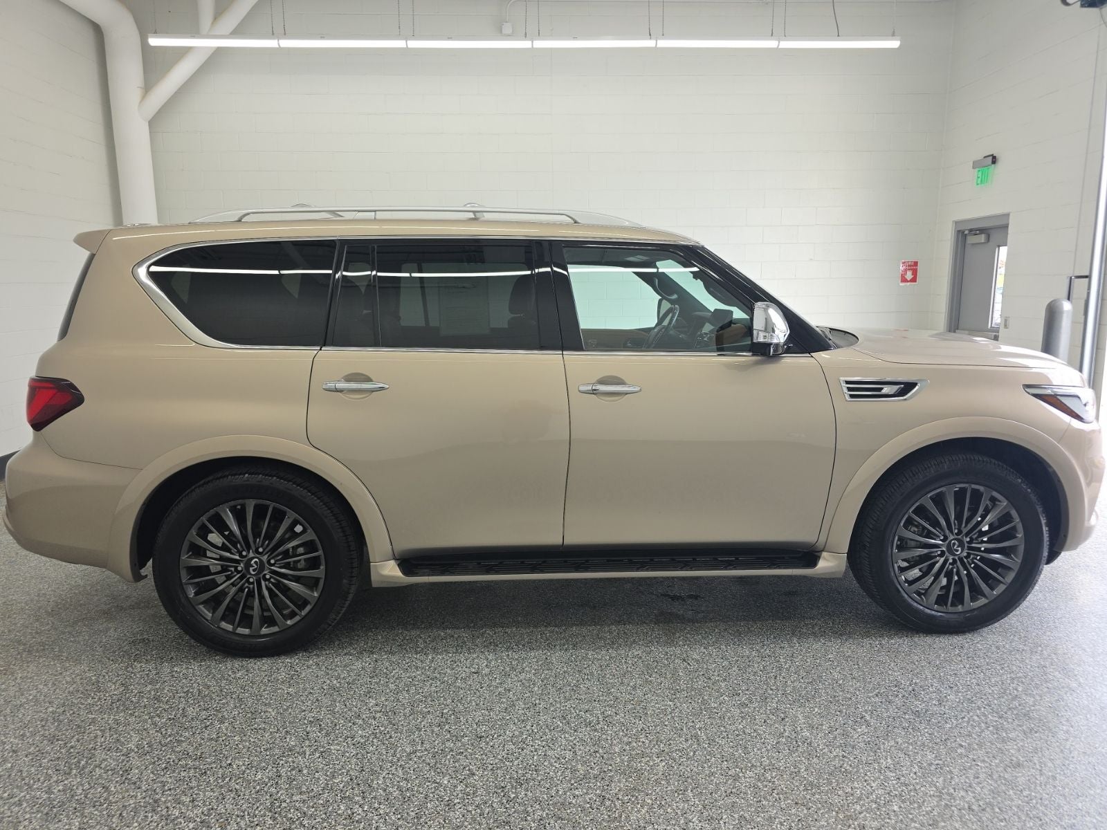 2024 INFINITI QX80 Sensory