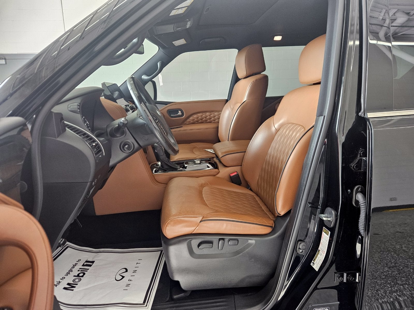 2023 INFINITI QX80 Sensory