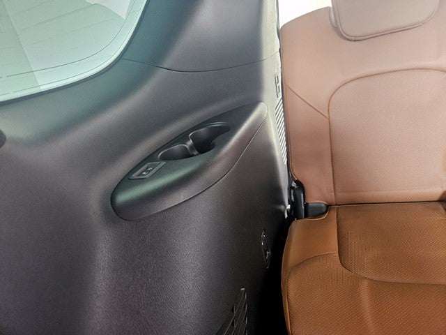 2023 INFINITI QX80 Sensory