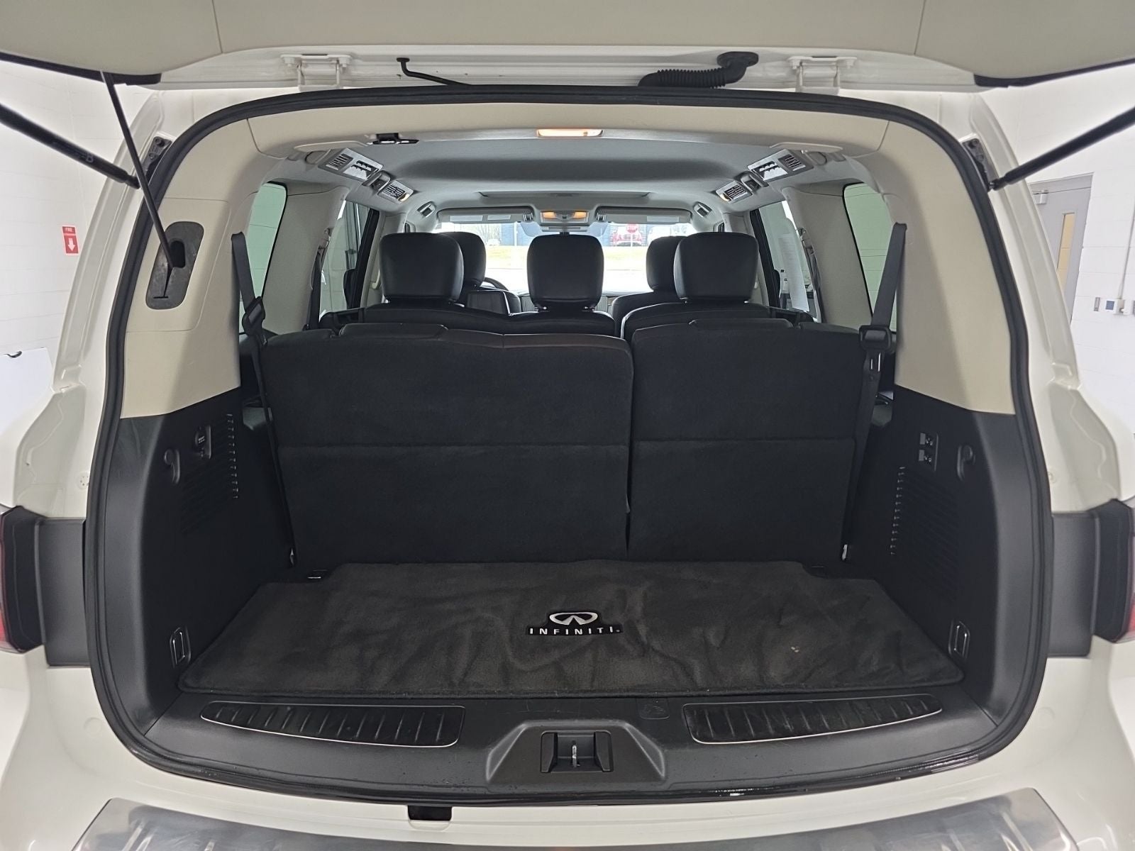 2018 INFINITI QX80 Base