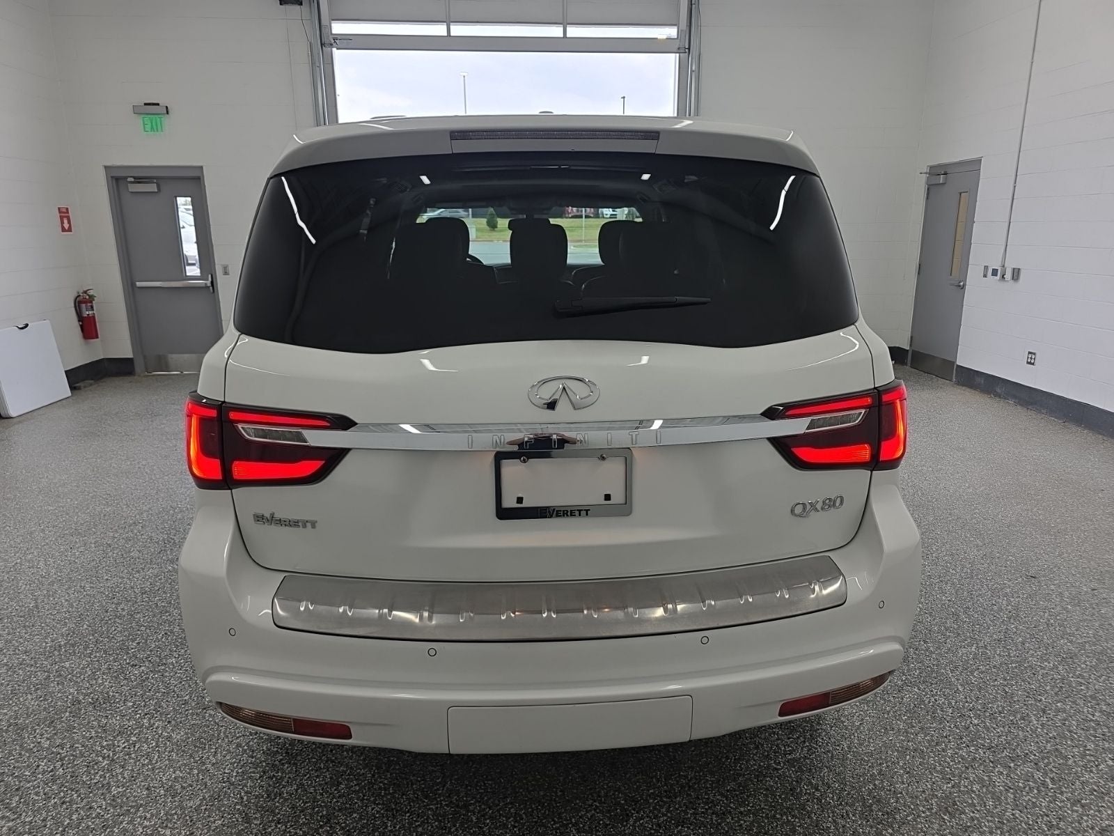 2018 INFINITI QX80 Base