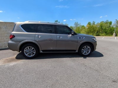 2019 INFINITI QX80 LUXE