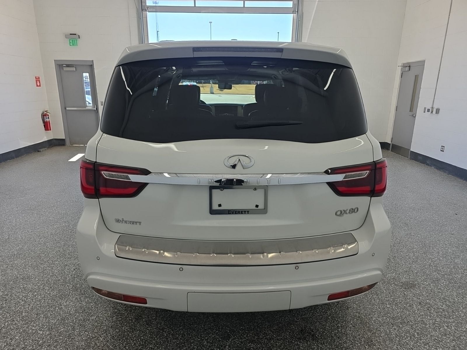 2019 INFINITI QX80 LUXE