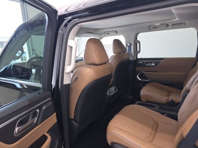2026 INFINITI QX80 LUXE