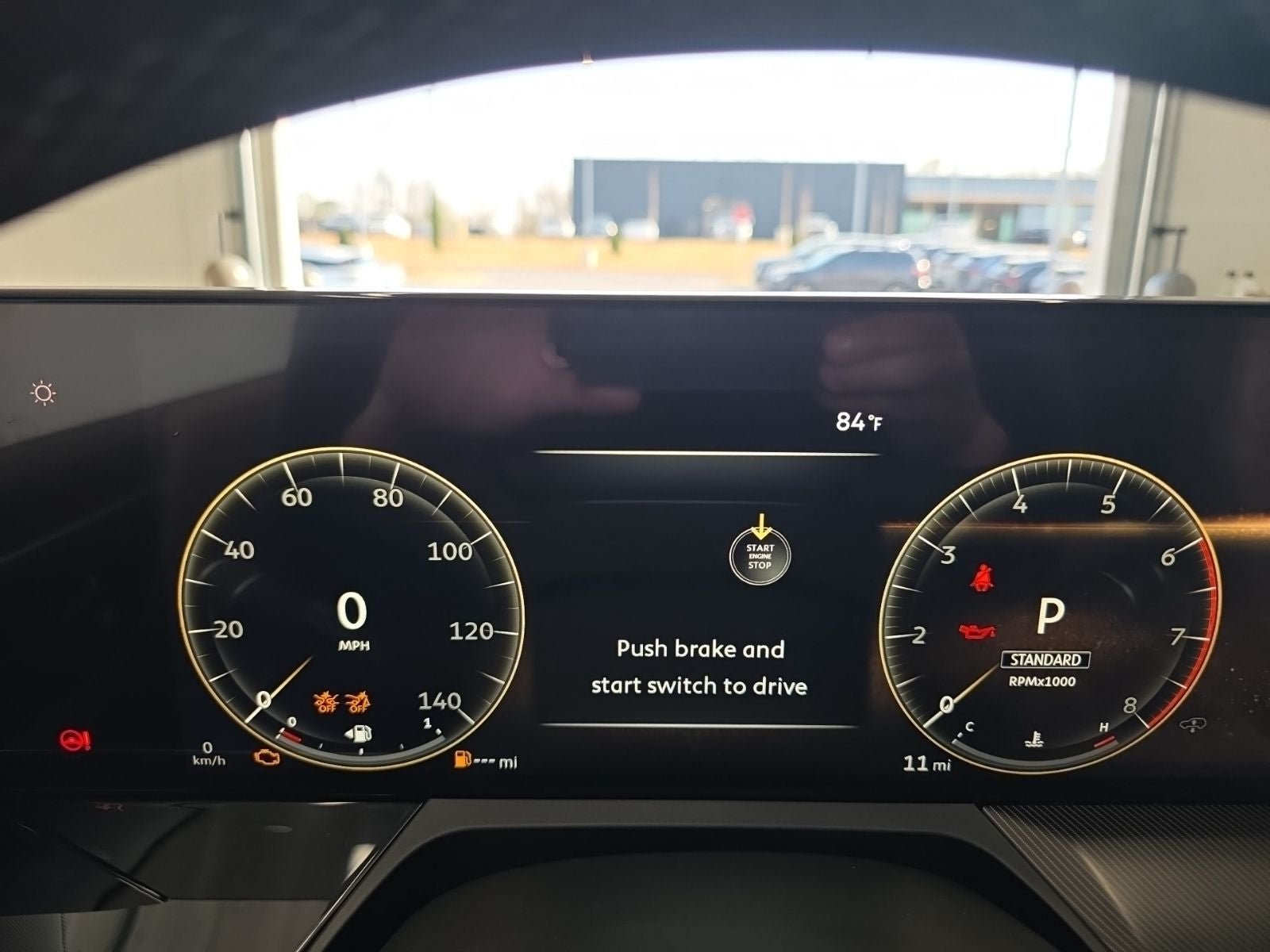 2026 INFINITI QX80 LUXE