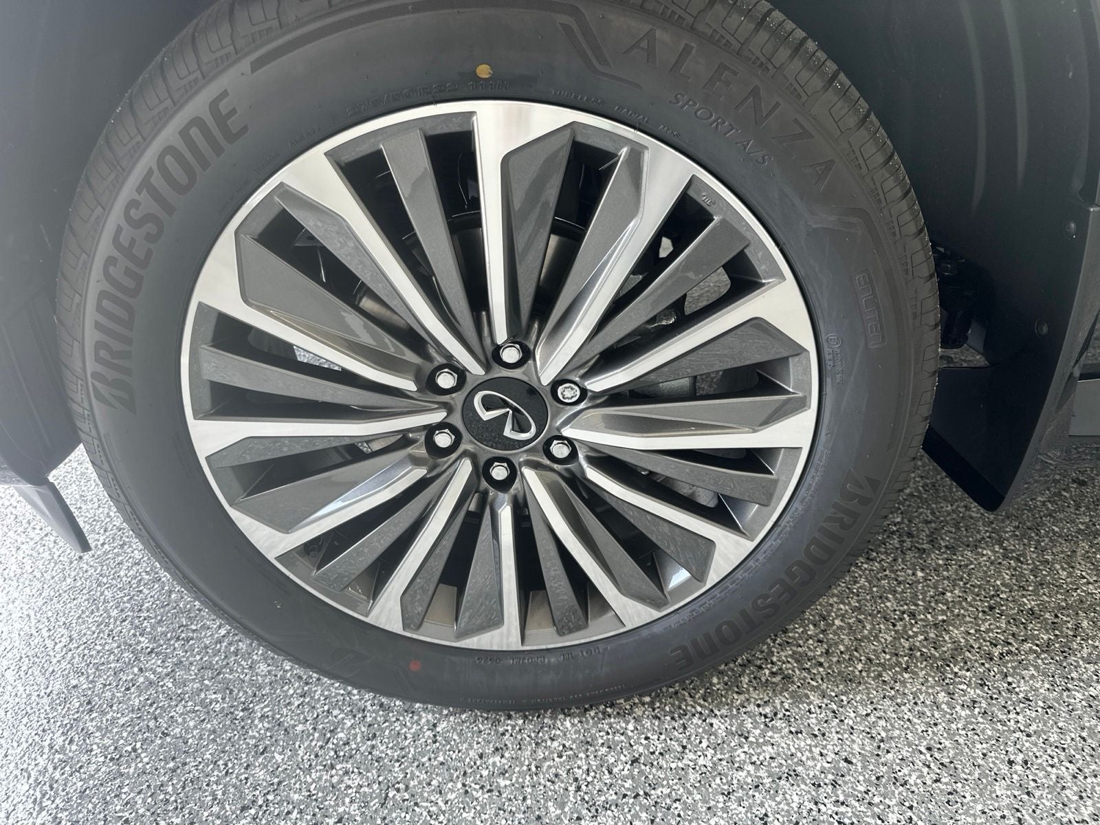 2026 INFINITI QX80 LUXE