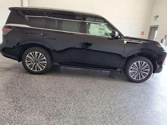 2027 INFINITI QX80 LUXE