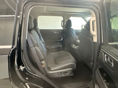2027 INFINITI QX80 LUXE