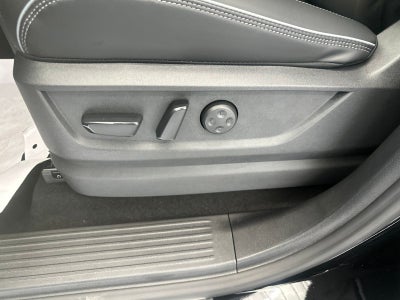 2027 INFINITI QX80 LUXE