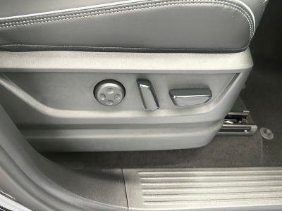 2027 INFINITI QX80 LUXE