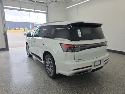 2026 INFINITI QX80 LUXE