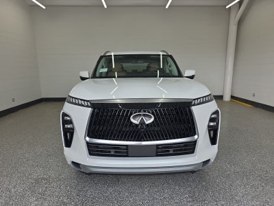 2026 INFINITI QX80 LUXE