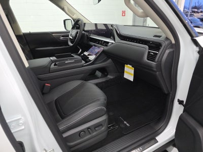 2026 INFINITI QX80 LUXE