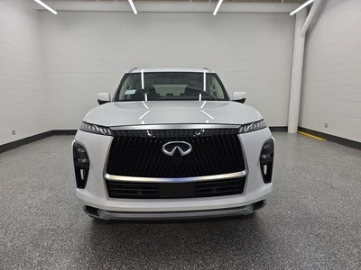 2026 INFINITI QX80 LUXE