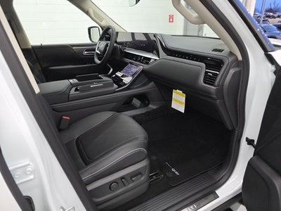 2026 INFINITI QX80 LUXE