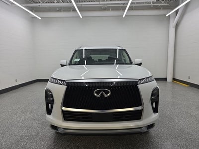 2026 INFINITI QX80 LUXE