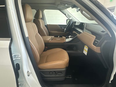 2027 INFINITI QX80 LUXE