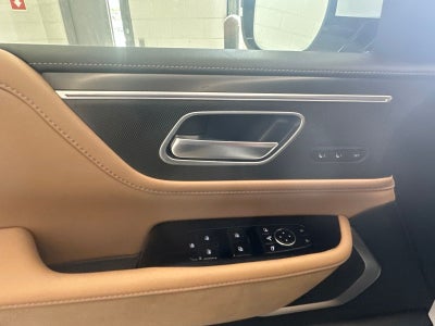 2027 INFINITI QX80 LUXE